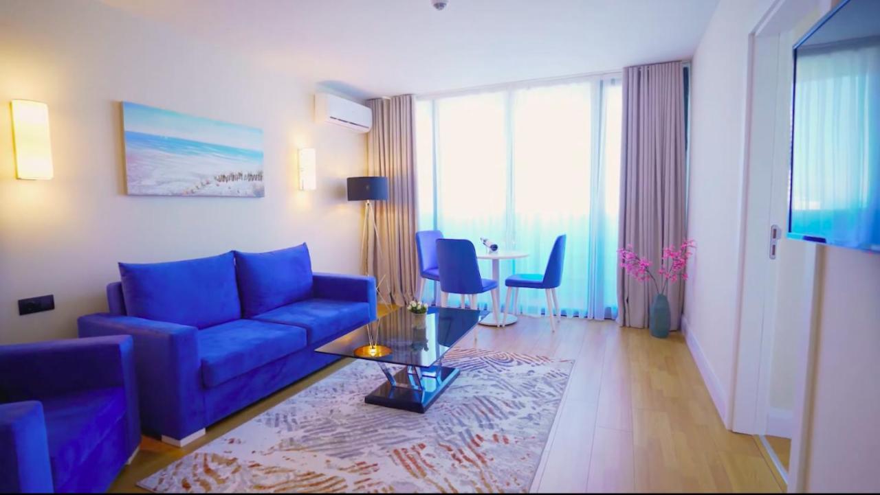 Aparthotel For Batumi Orbi City מראה חיצוני תמונה