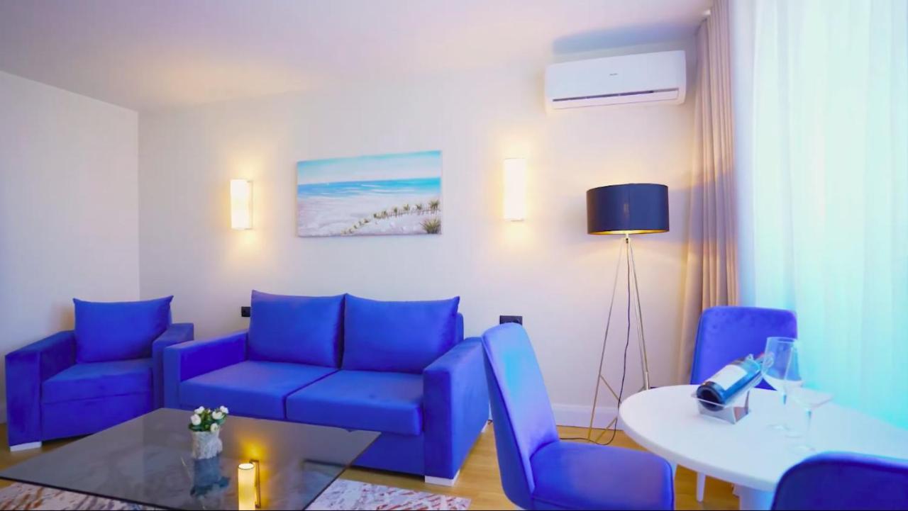 Aparthotel For Batumi Orbi City מראה חיצוני תמונה